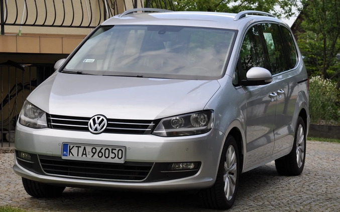 Volkswagen Sharan cena 43900 przebieg: 266000, rok produkcji 2010 z Tarnów małe 704